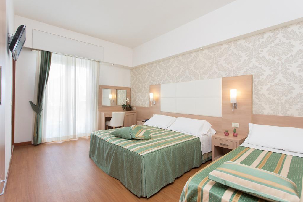 Michelangelo Cesenatico Hotel Buitenkant foto